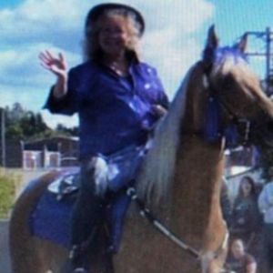 Meet your Posher, Deborah